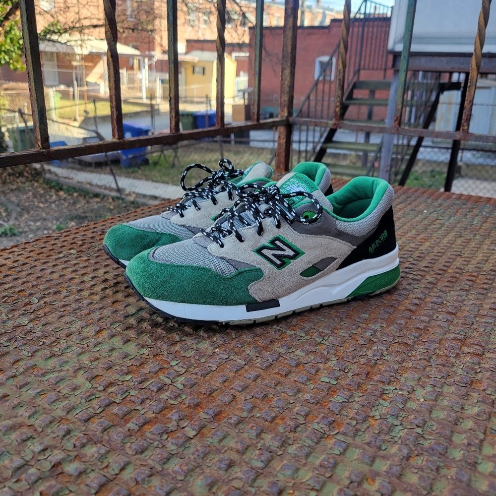 New Balance 1600 Elite Edition